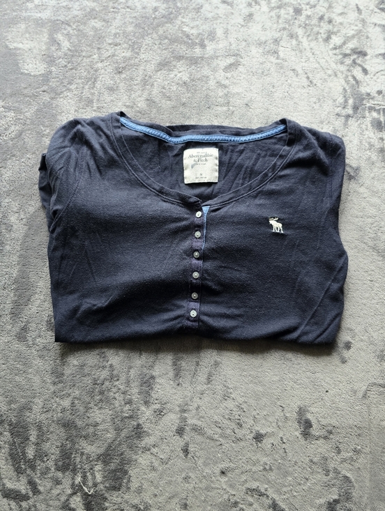 Abercrombie & Fitch Tops - Vintage Abercrombie And Fitch 3/4 Sleeve Henley Size Medium